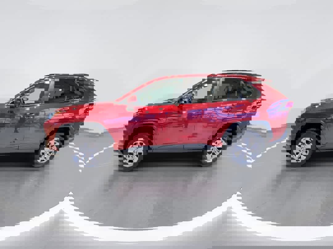 Used 2025 Toyota RAV4 XLE image 5