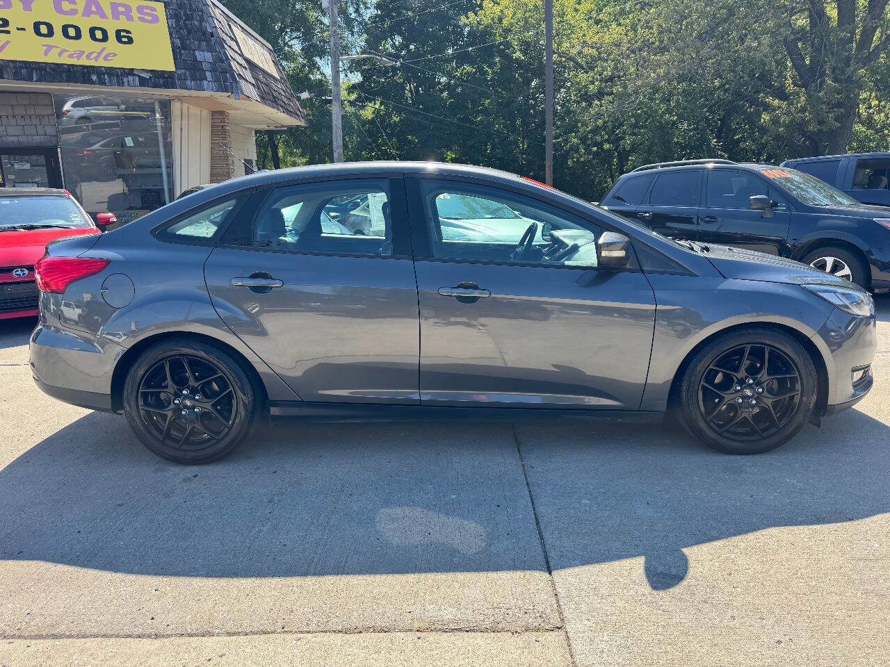 Used 2016 Ford Focus SE w/ Equipment Group 201A image 8