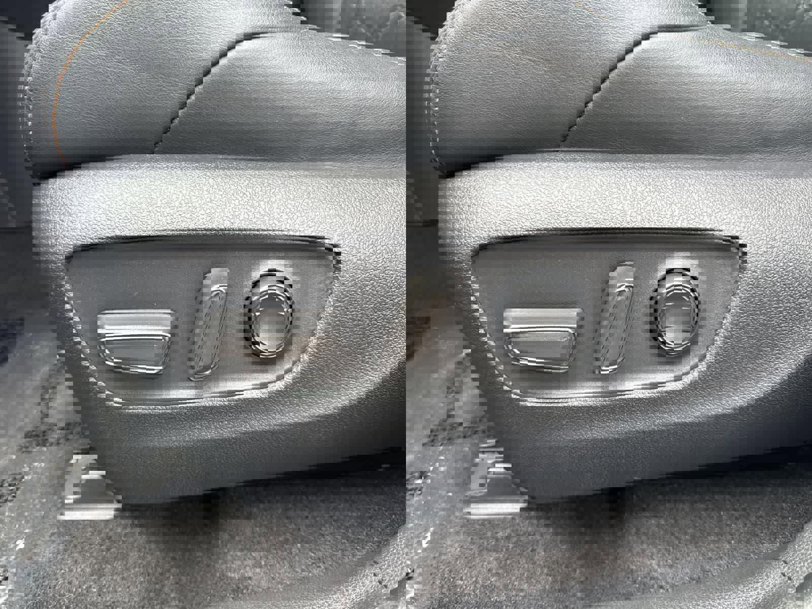 Used 2022 Toyota RAV4 Adventure image 21