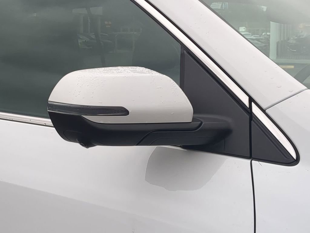 Used 2025 Buick Enclave Preferred image 12