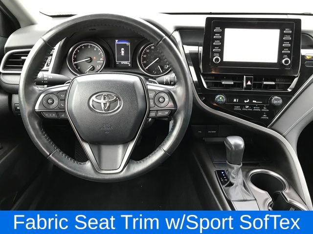 Used 2022 Toyota Camry SE image 6