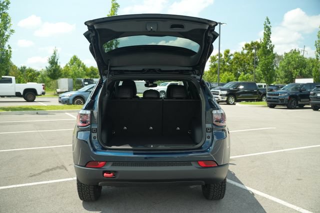New 2026 Jeep Compass Trailhawk AWD/4WD image 15