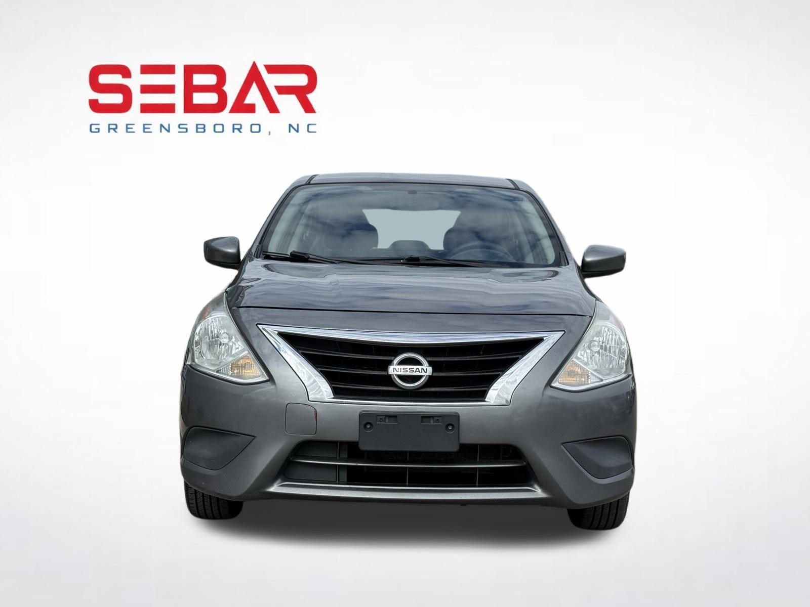 Used 2018 Nissan Versa S FWD image 2
