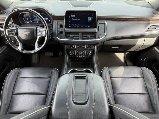 Used 2023 Chevrolet Suburban Premier image 11