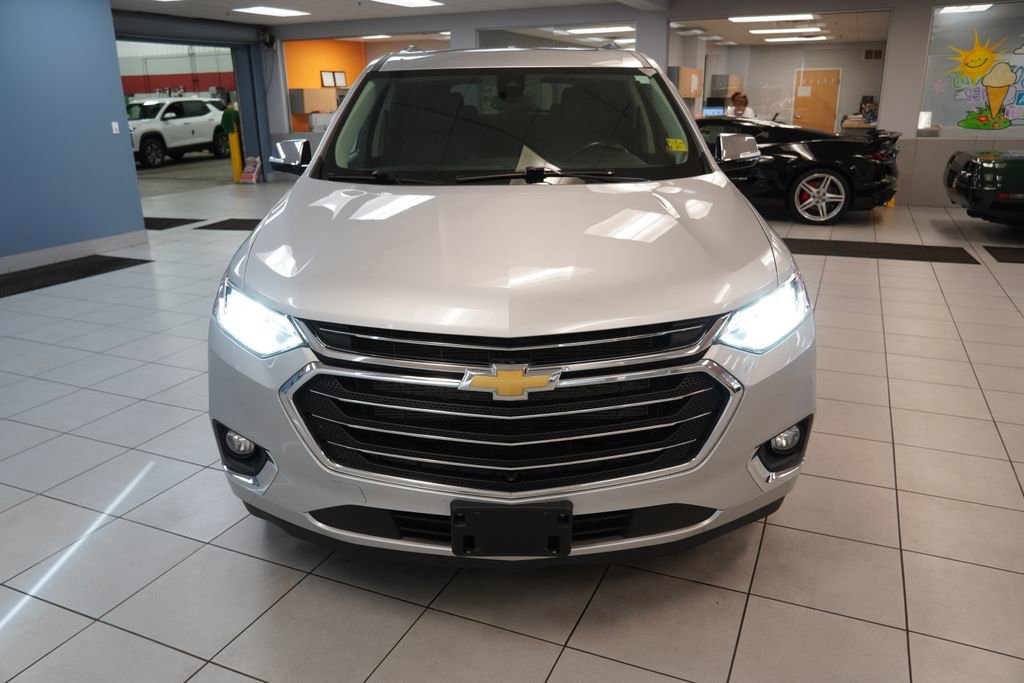 Used 2021 Chevrolet Traverse Premier AWD/4WD image 21