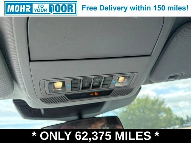 Used 2022 Ford Explorer XLT w/ Equipment Group 202A AWD/4WD image 26