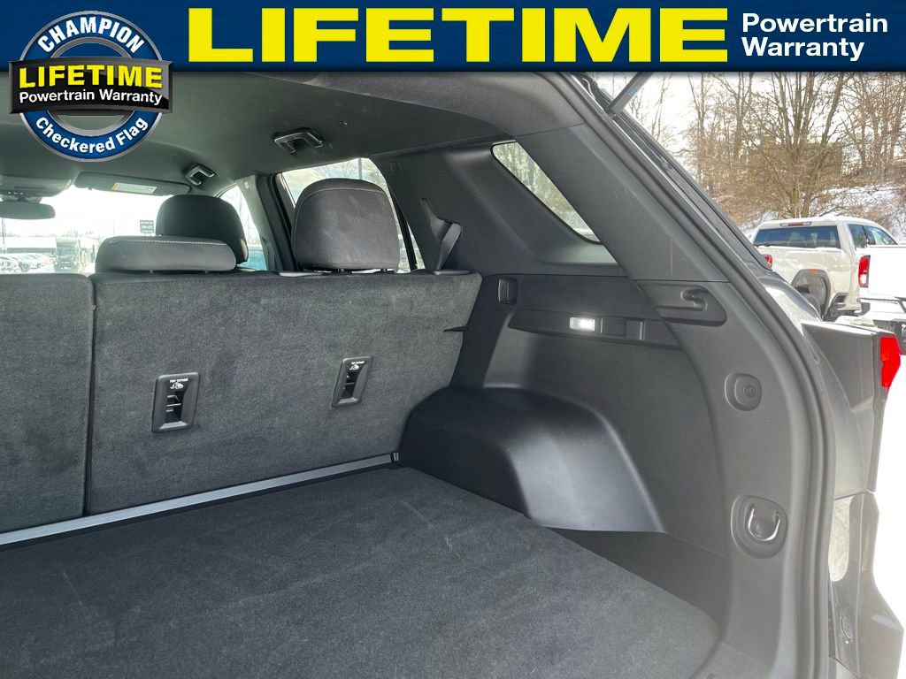 Used 2026 GMC Terrain Elevation image 12