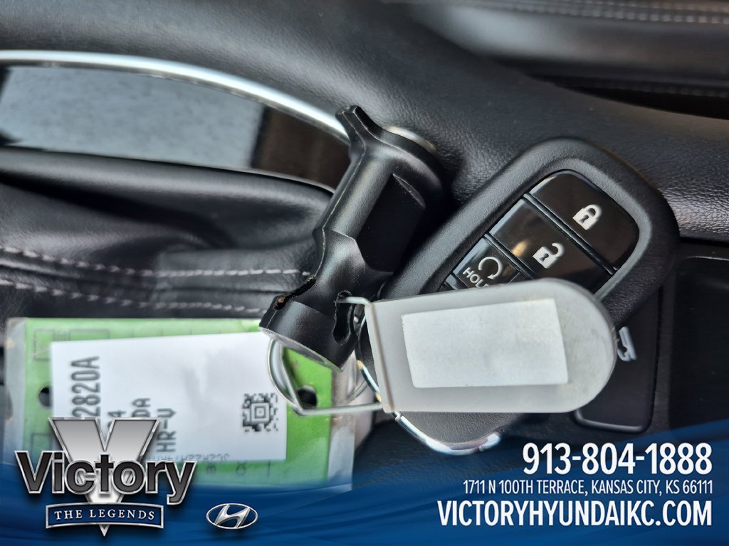 Used 2024 Honda HR-V EX-L image 28