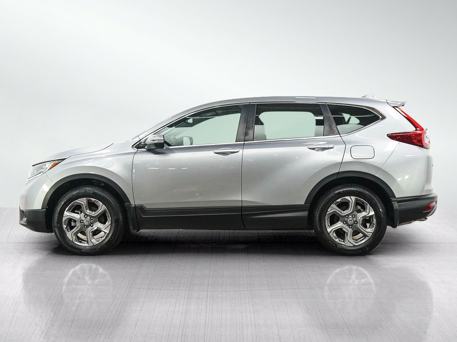 Used 2018 Honda CR-V EX-L image 2