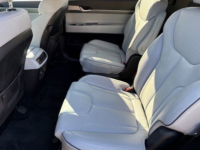 Used 2023 Hyundai Palisade SEL w/ Cargo Package image 17