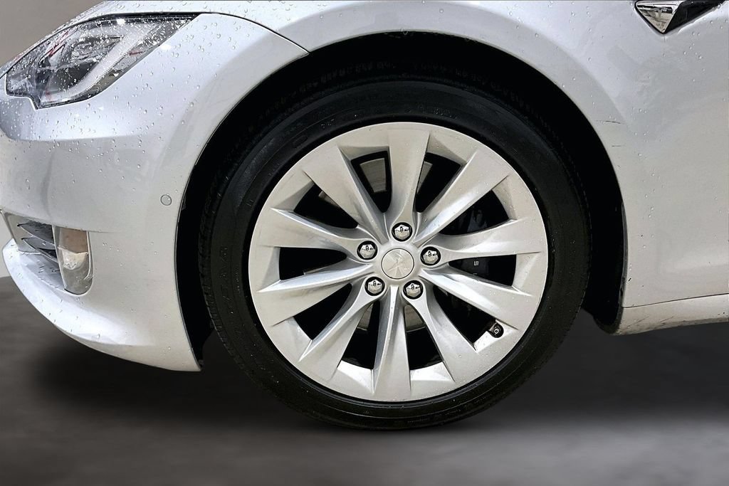 Used 2017 Tesla Model S 100D AWD/4WD image 10