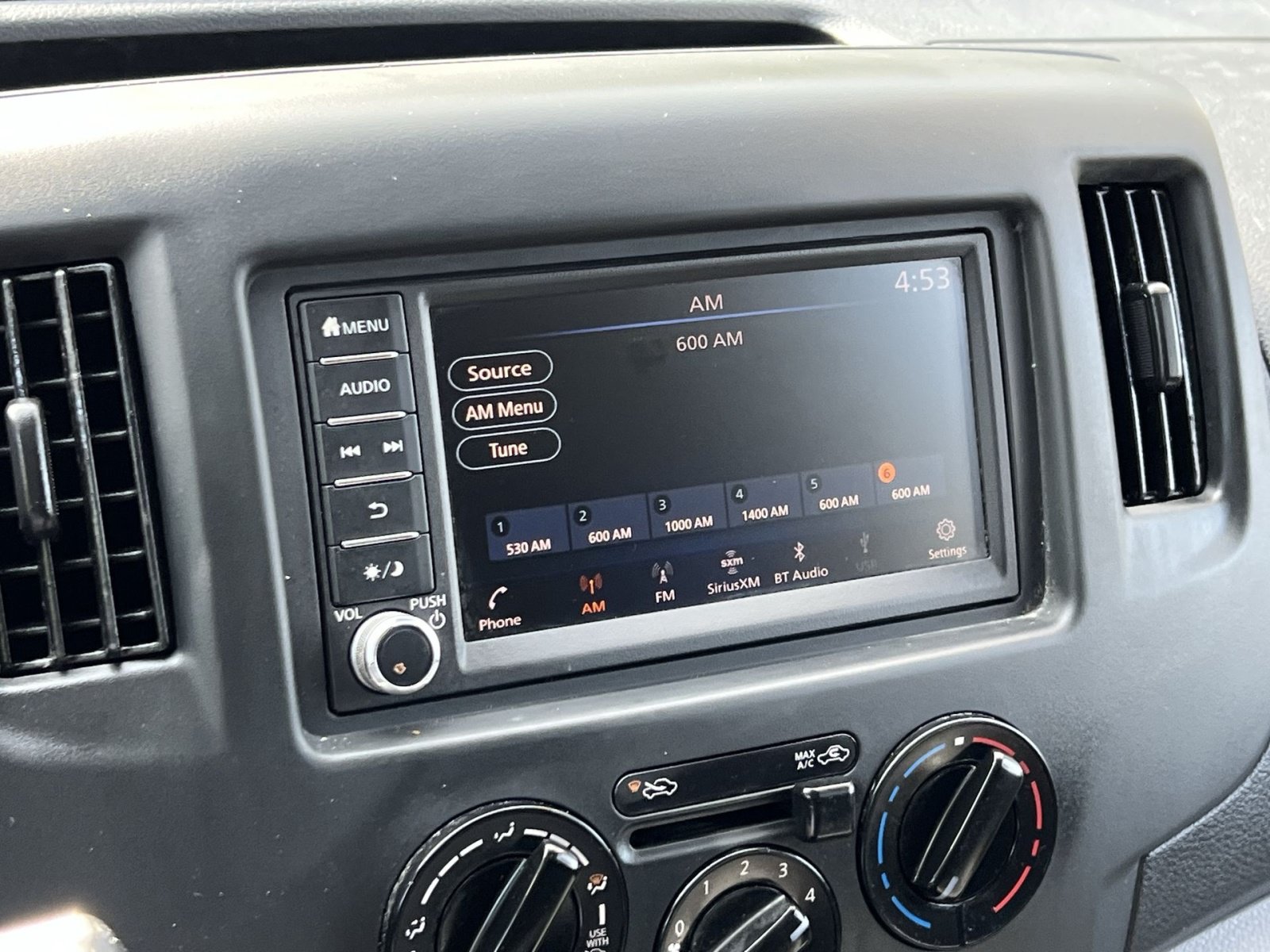 Used 2021 Nissan NV200 SV FWD image 22