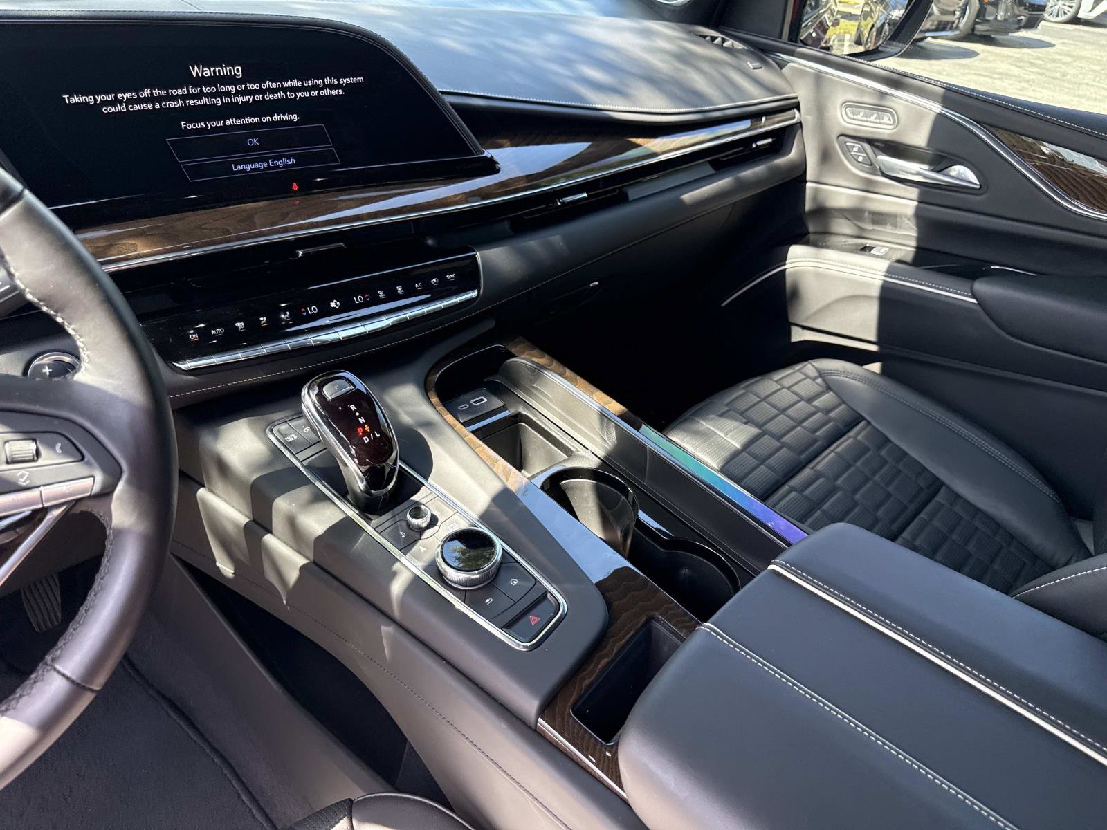 Used 2024 Cadillac Escalade Sport Platinum AWD/4WD image 26