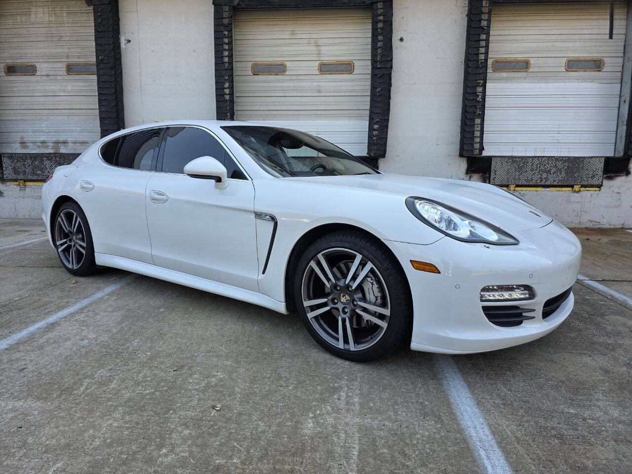 Used 2010 Porsche Panamera S image 7