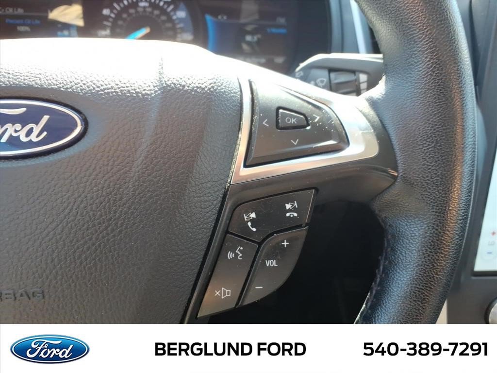 Used 2023 Ford Edge SEL AWD/4WD image 35