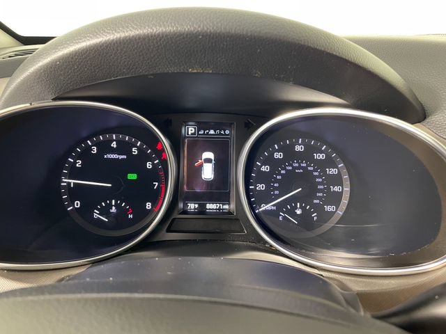 Used 2017 Hyundai Santa Fe Limited AWD/4WD image 5