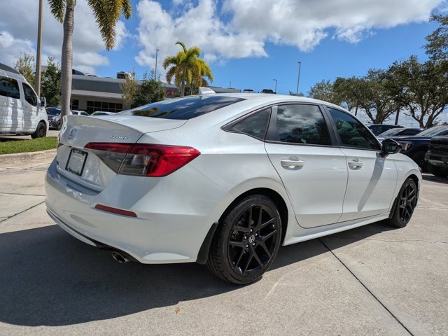 Used 2022 Honda Civic Sport image 4