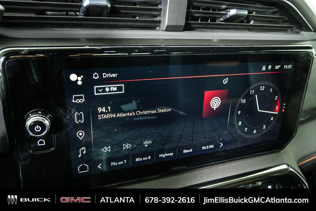 Used 2024 GMC Sierra 2500 AT4 w/ Technology Package AWD/4WD image 13