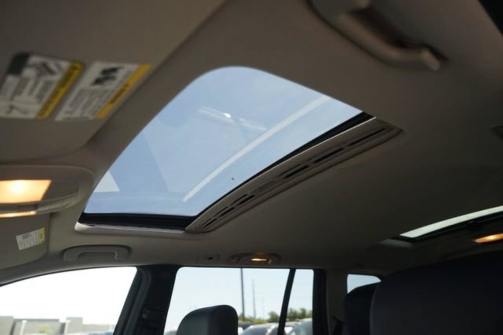 Used 2011 Mercedes-Benz GL 450 4MATIC image 11