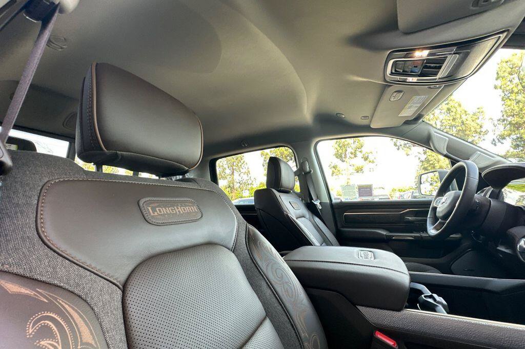 New 2026 RAM 1500 Limited AWD/4WD image 16