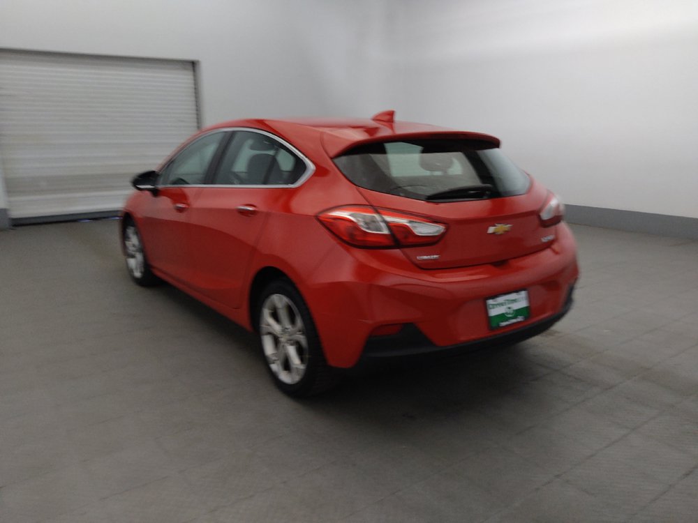 Used 2018 Chevrolet Cruze Premier FWD image 5