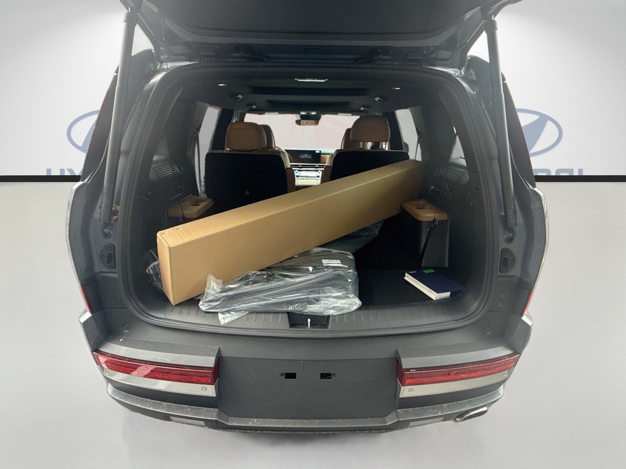 New 2027 Hyundai Santa Fe Limited FWD image 18