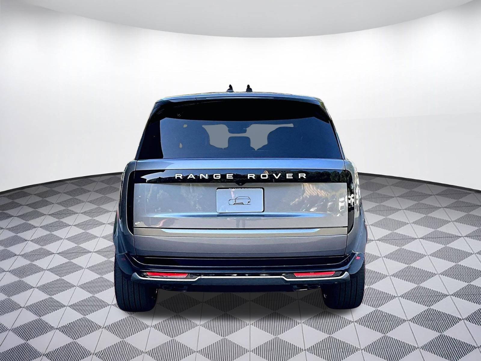New 2026 Land Rover Range Rover Long Wheelbase SE AWD/4WD image 5