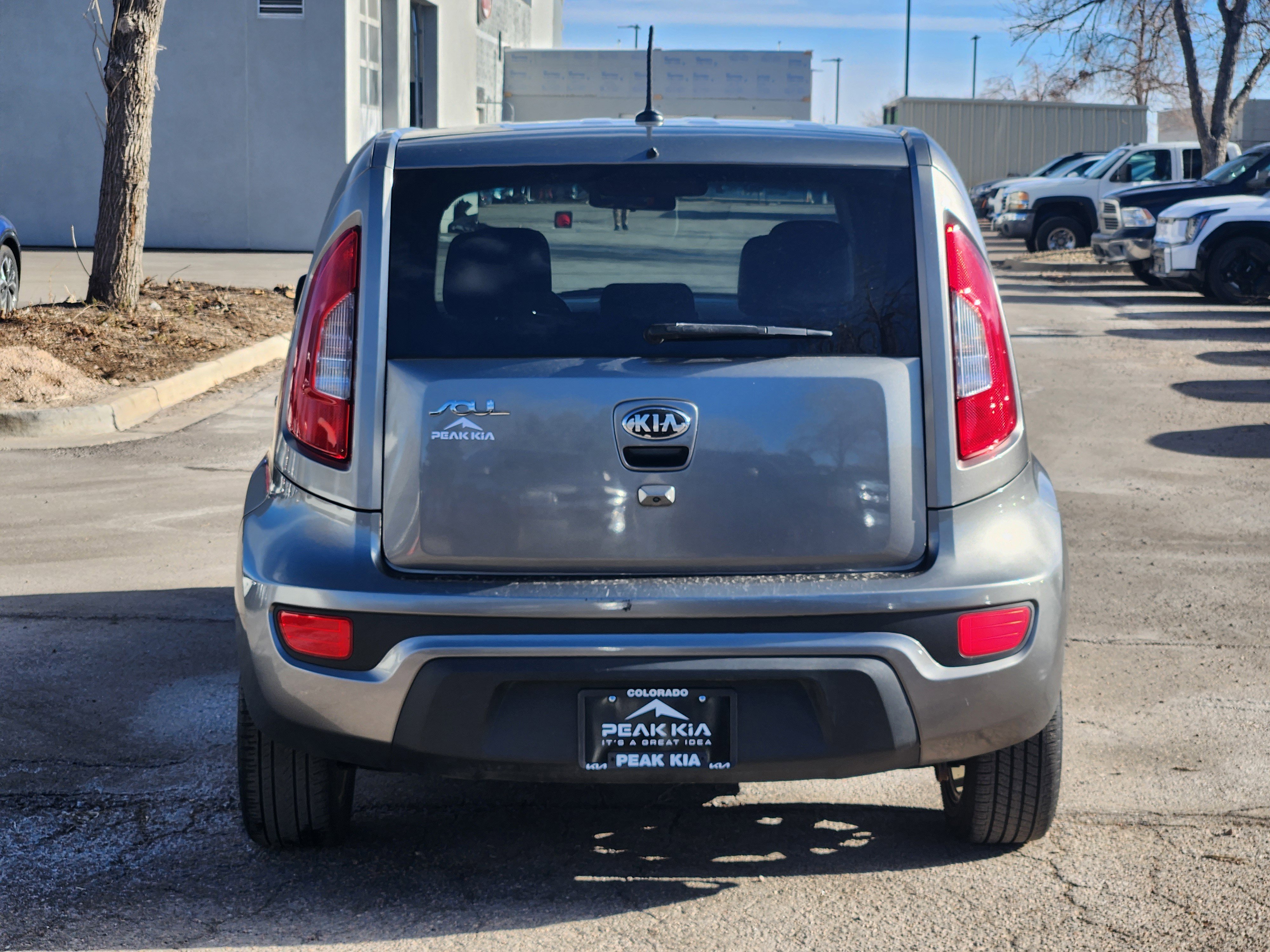 Used 2013 Kia Soul + w/ Audio Pkg image 11