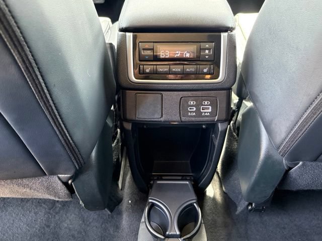 Used 2023 Subaru Ascent Limited AWD/4WD image 19