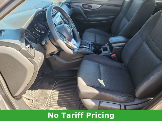 Used 2020 Nissan Rogue S FWD image 12