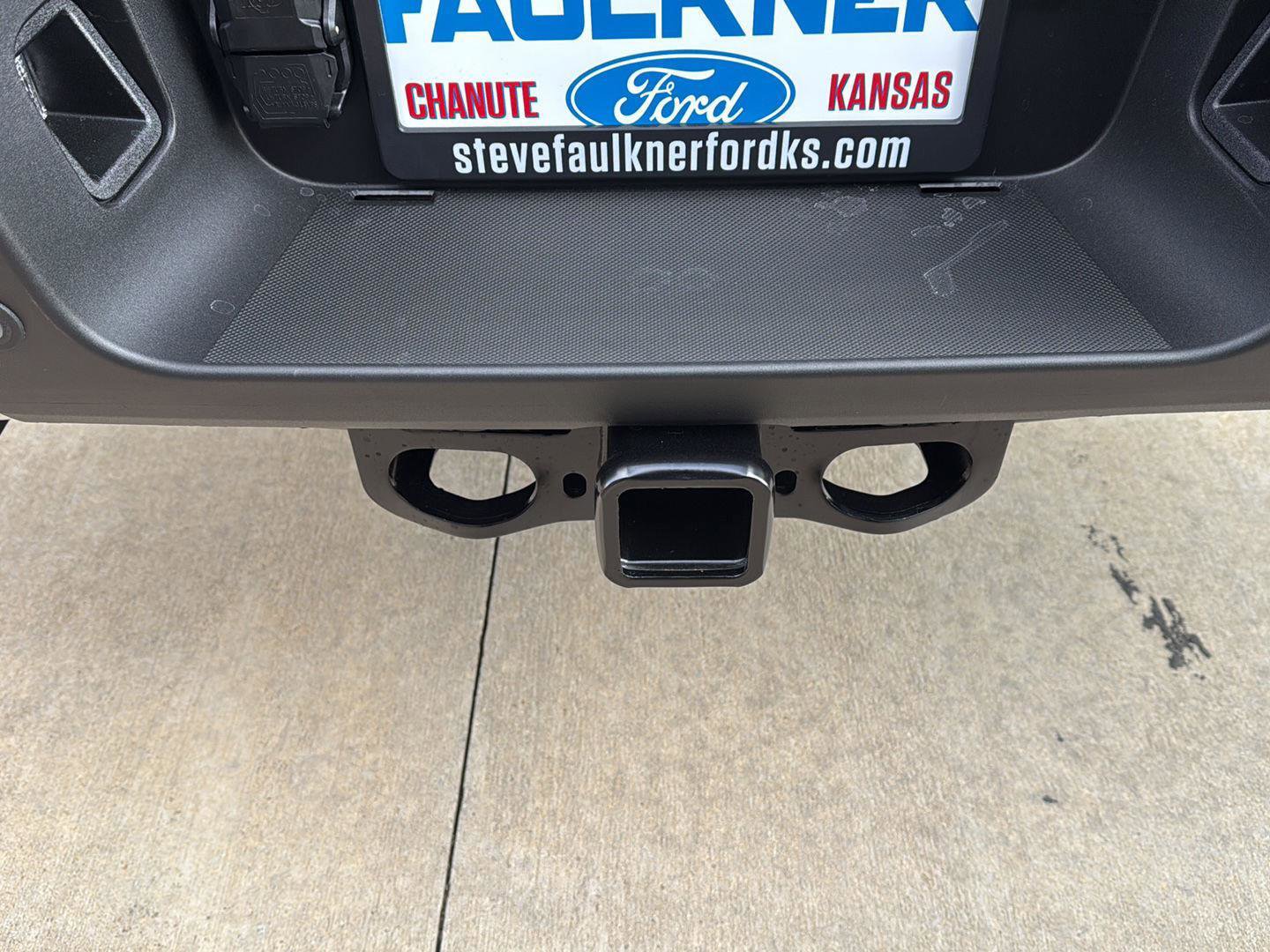 New 2026 Ford F250 Lariat w/ Chrome Package image 9