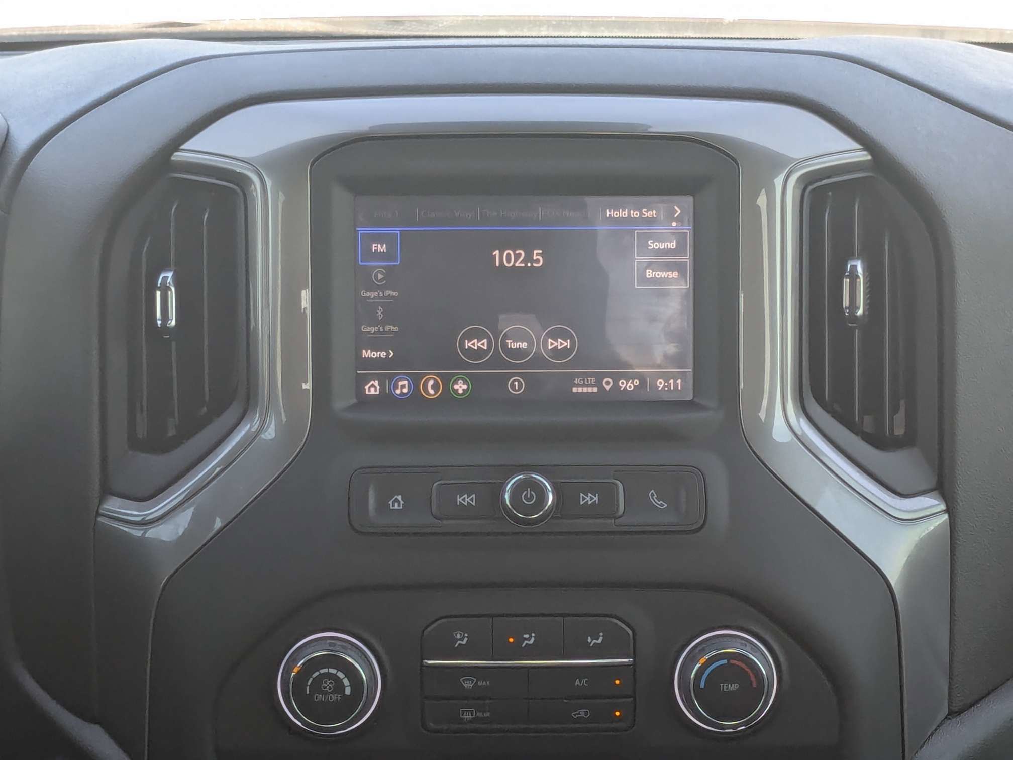 Used 2023 Chevrolet Silverado 1500 Custom RWD image 21