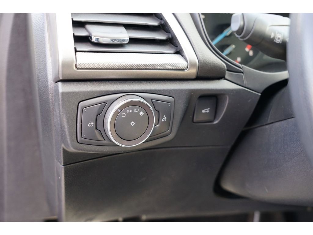 Used 2019 Ford Fusion S image 17