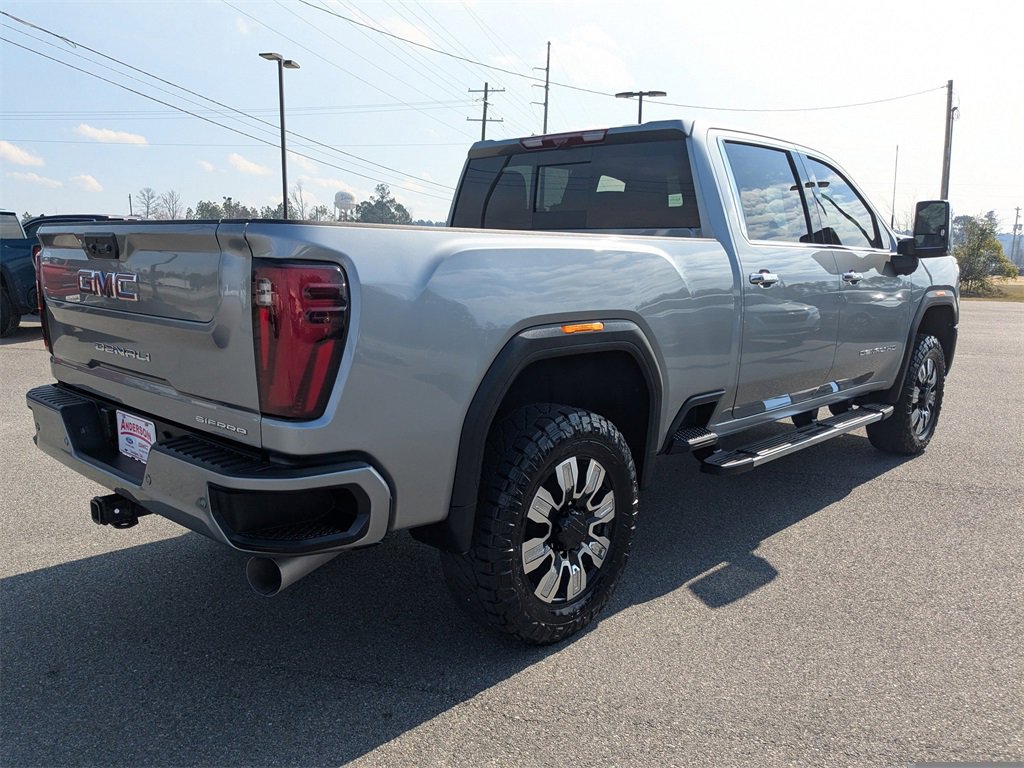 Used 2025 GMC Sierra 2500 Denali w/ Denali Reserve Package image 4