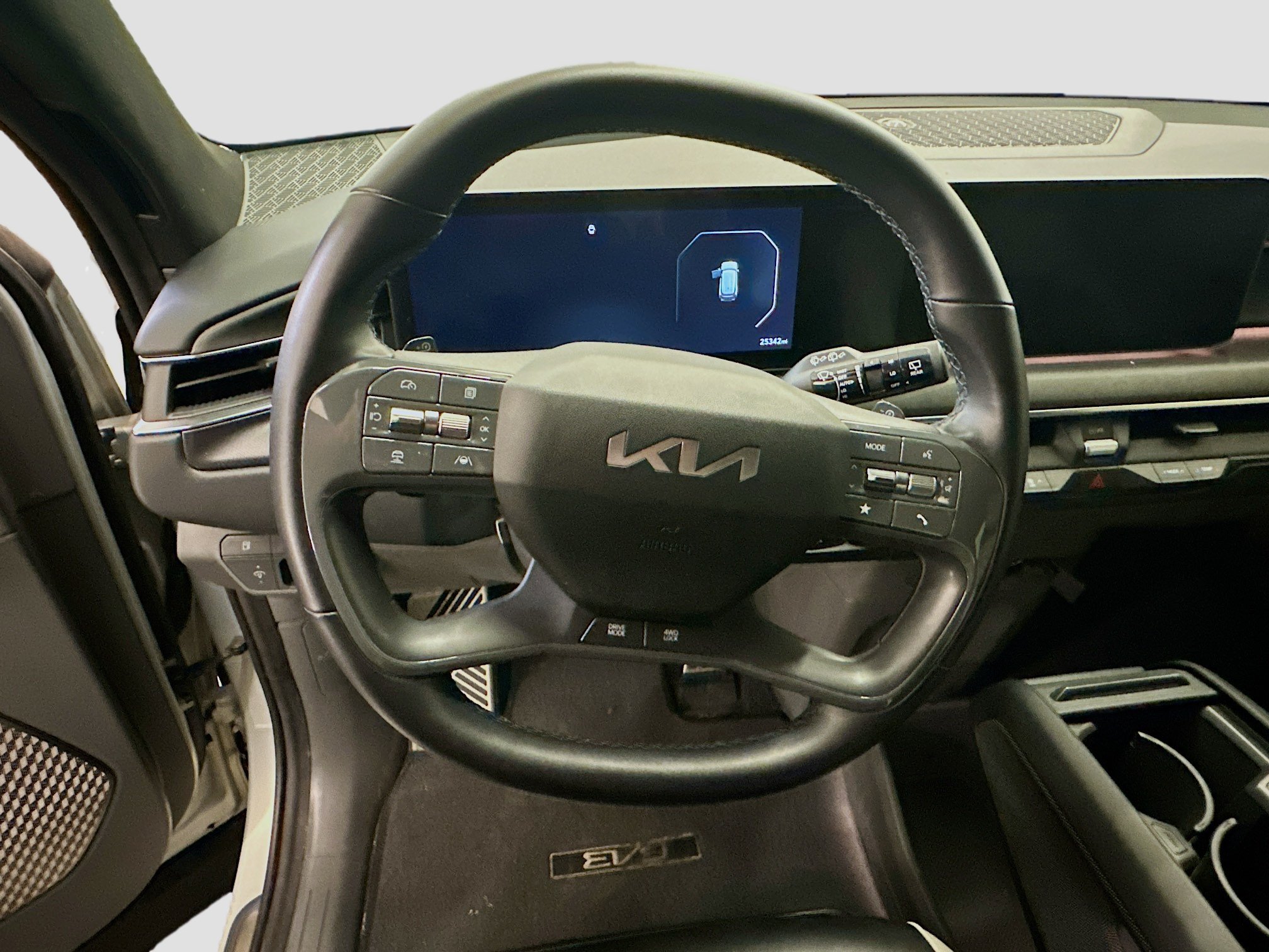 Used 2024 Kia EV9 GT-Line AWD/4WD image 18