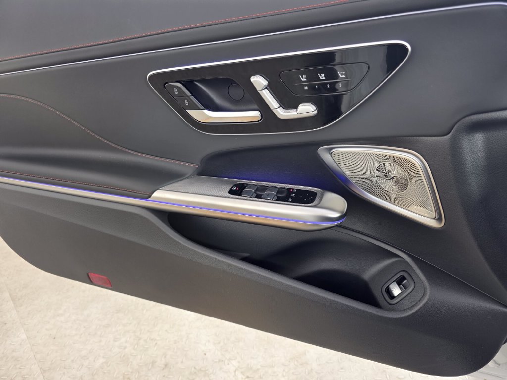 New 2027 Mercedes-Benz CLE 53 AMG 4MATIC Cabriolet image 16