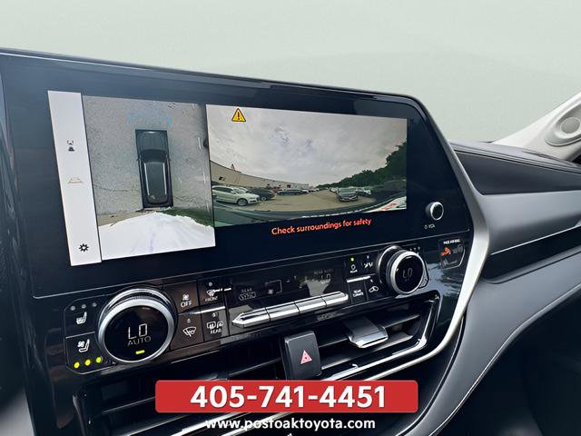 Used 2023 Toyota Highlander Platinum AWD/4WD image 22