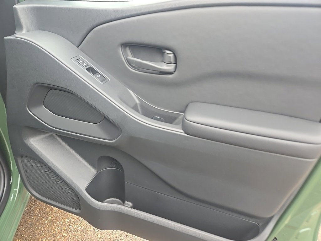 New 2026 Nissan Frontier SV image 30