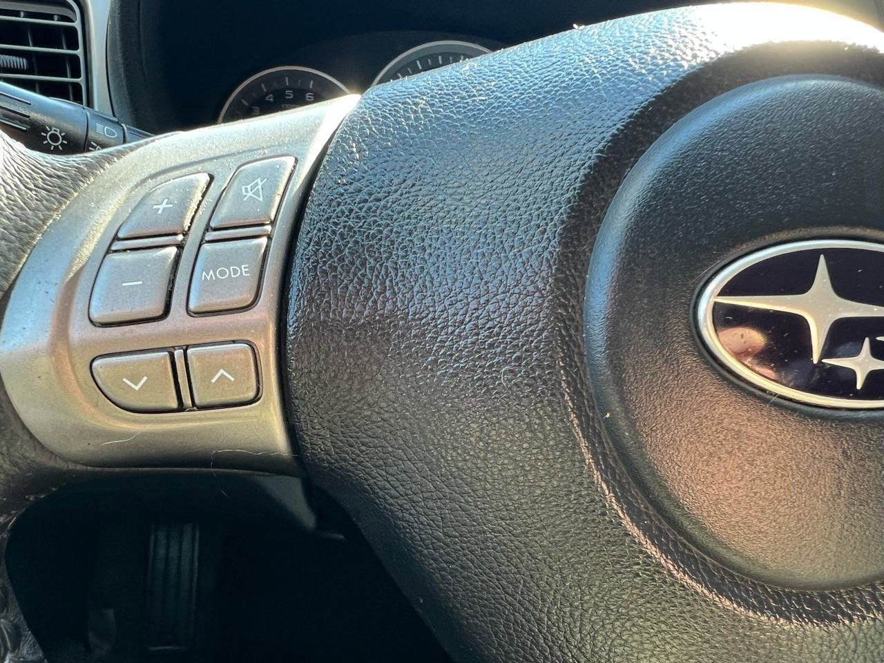 Used 2008 Subaru Impreza 2.5i w/ Popular Equipment Group 3B image 36