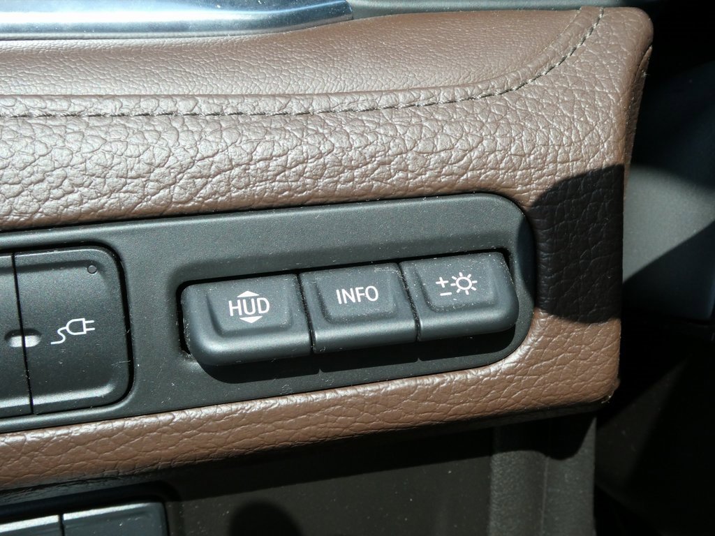 Used 2021 GMC Yukon Denali image 13