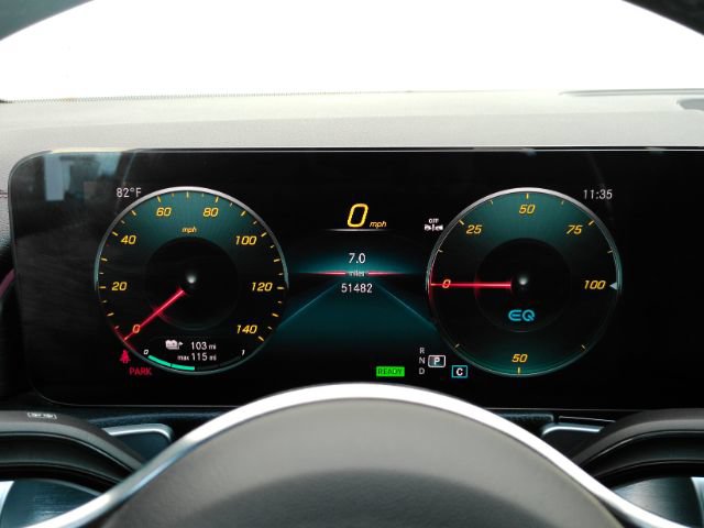 Used 2023 Mercedes-Benz EQB 300 4MATIC image 41