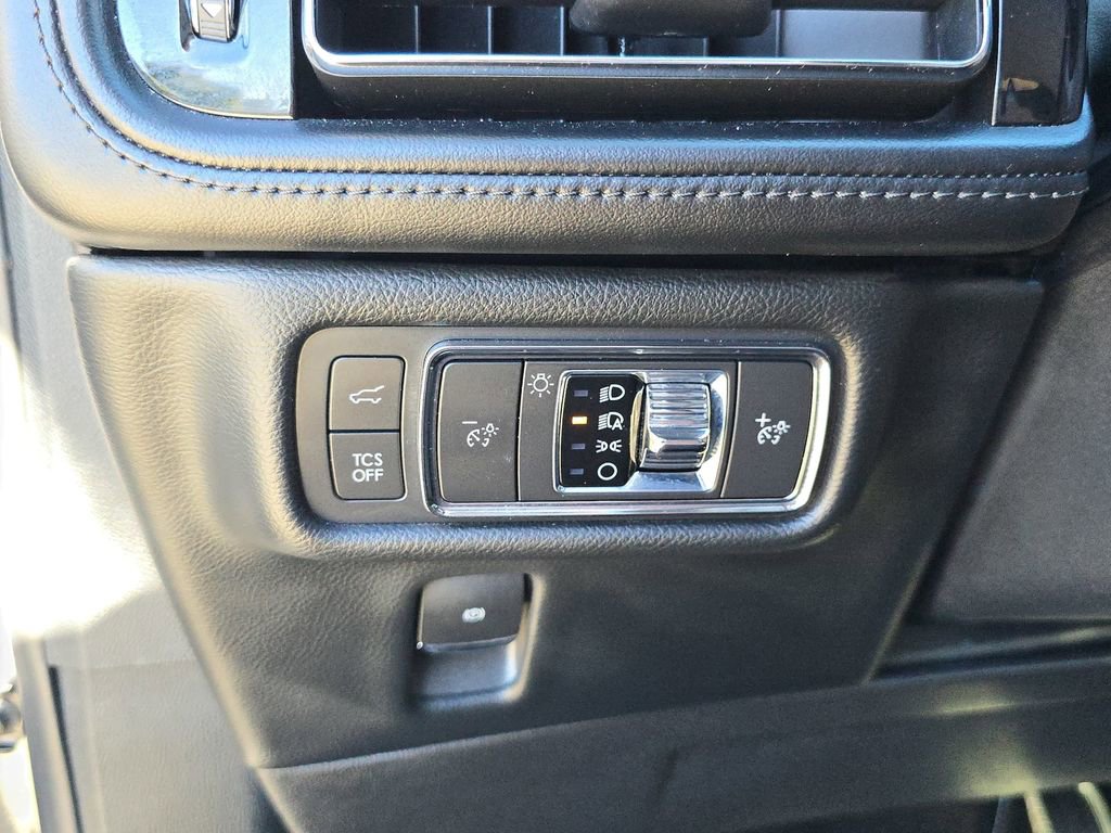 Used 2021 Lincoln Nautilus Reserve image 33