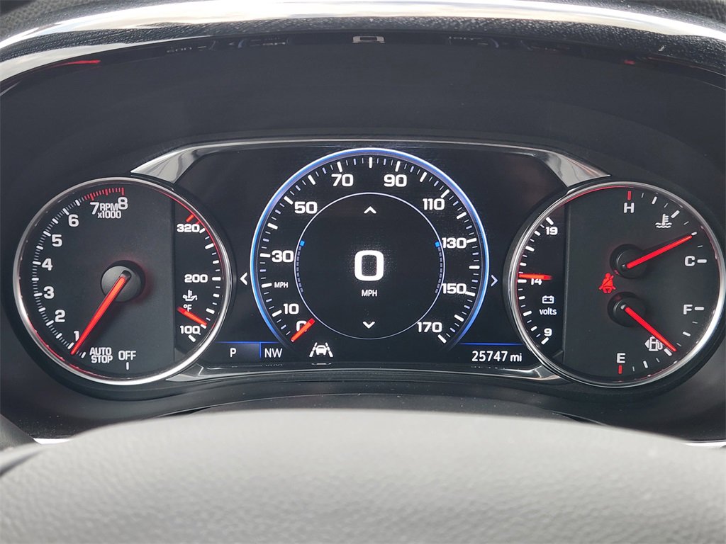 Used 2023 Chevrolet Traverse Premier image 17