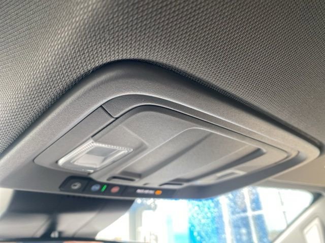 Used 2022 GMC Sierra 1500 Elevation w/ X31 Off-Road Package image 19