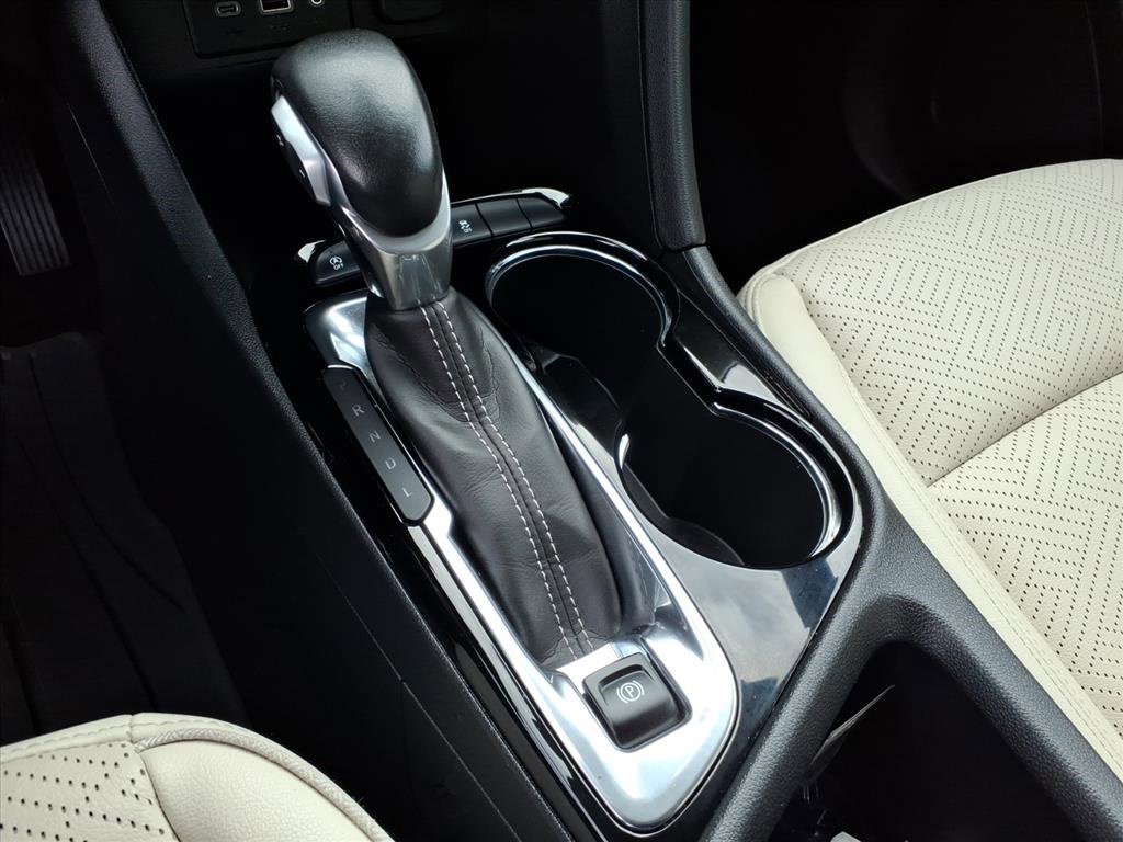 Used 2023 Buick Encore GX Essence w/ Experience Buick Package image 8