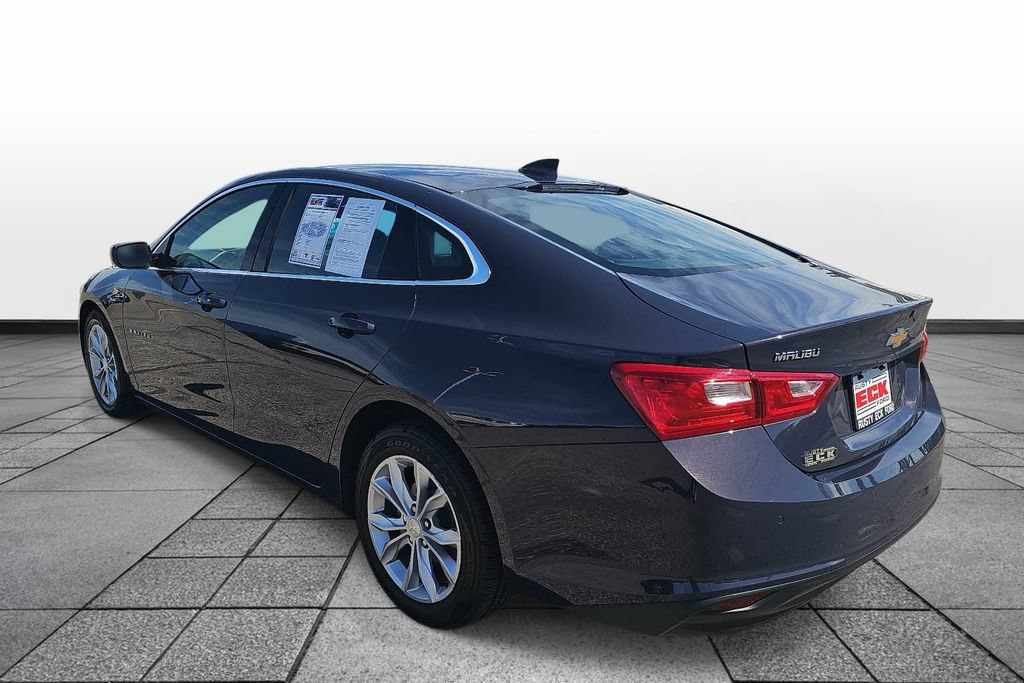 Used 2025 Chevrolet Malibu LT FWD image 7