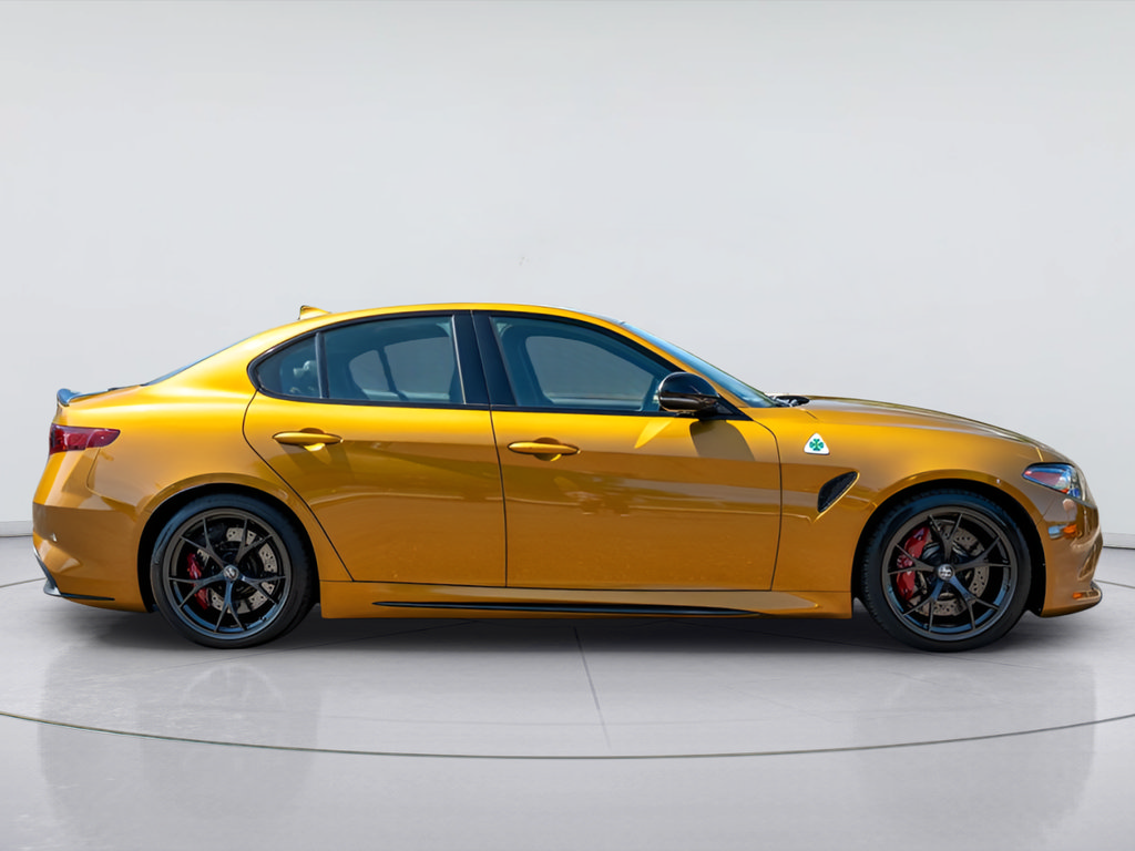 Used 2023 Alfa Romeo Giulia Quadrifoglio w/ Active Assist Plus Package RWD image 12