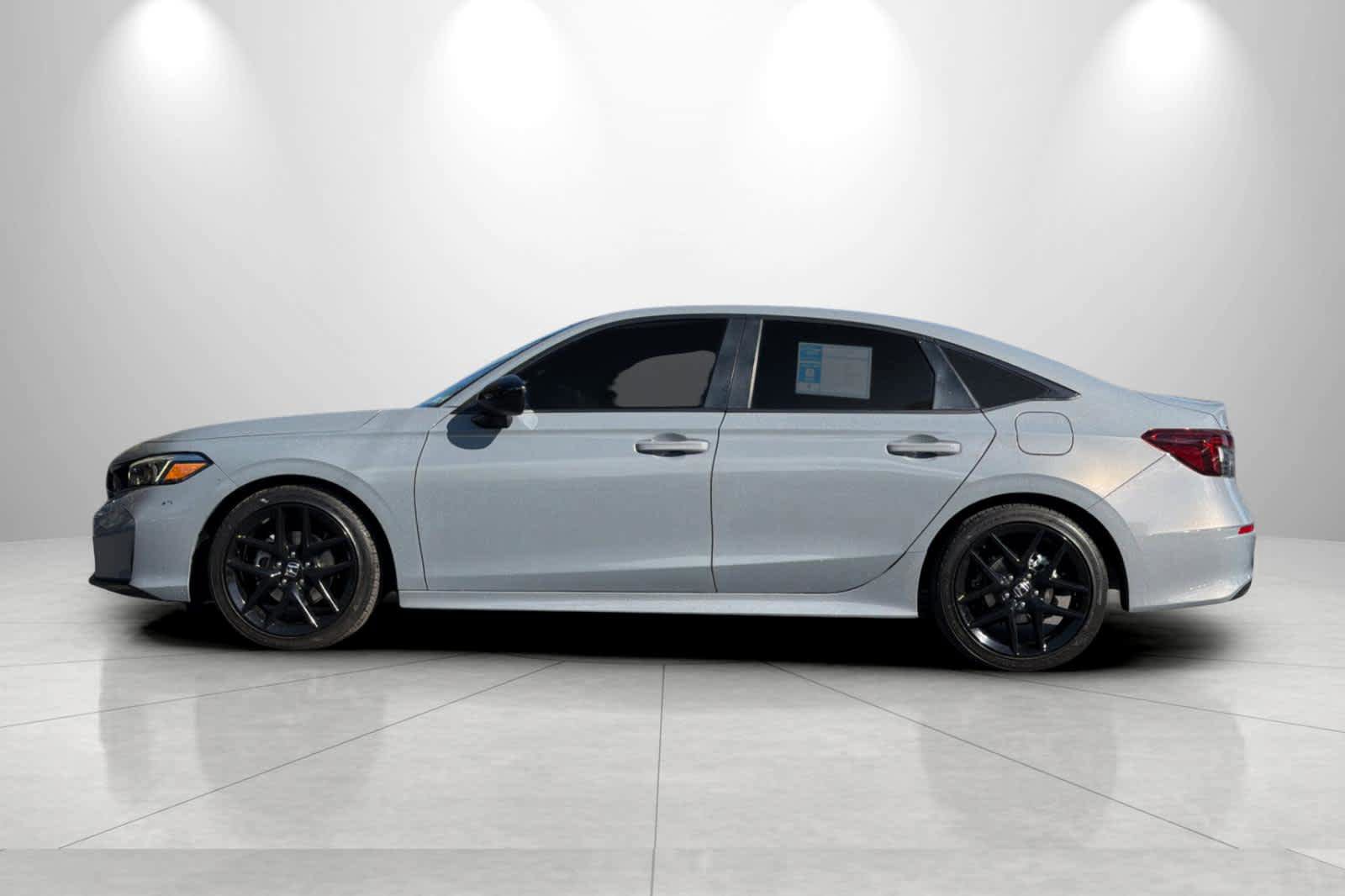 Used 2025 Honda Civic Sport image 5