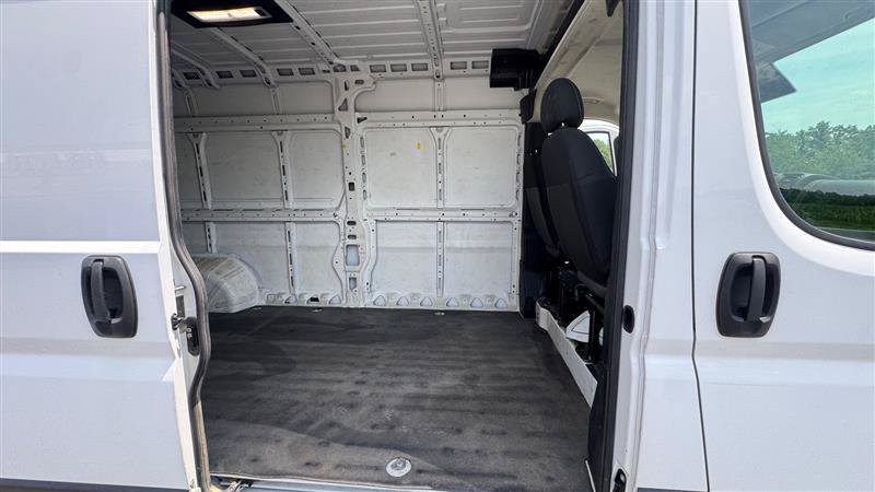 Used 2023 RAM ProMaster 2500 FWD image 39