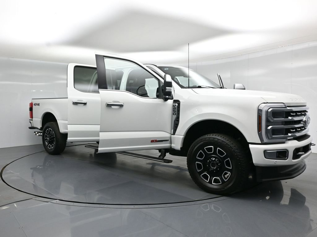 Certified 2024 Ford F250 Platinum AWD/4WD image 34